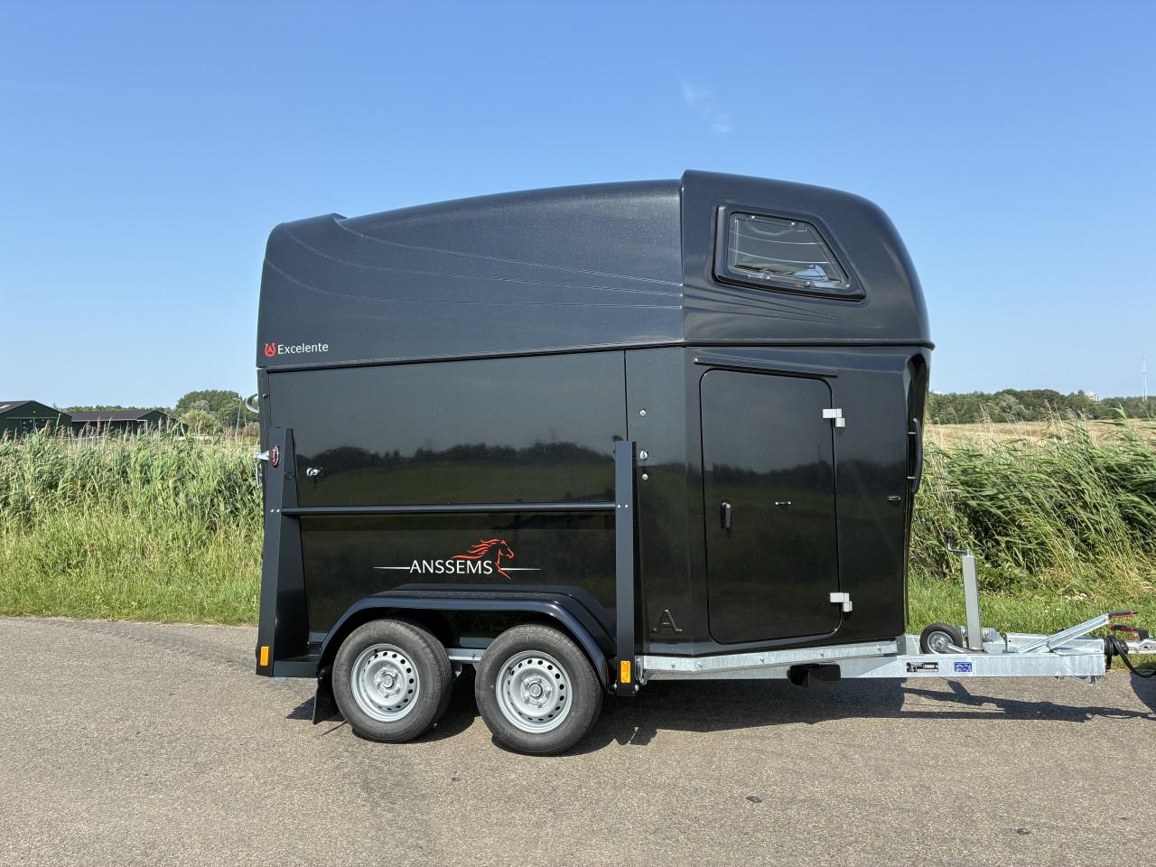 Nieuwe extra grote polyester Anssems Excellente met zadelkamer