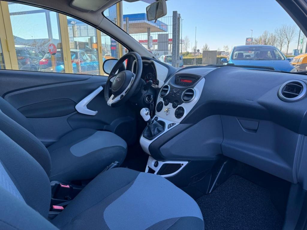 Ford KA 1.2 titanium x s/s