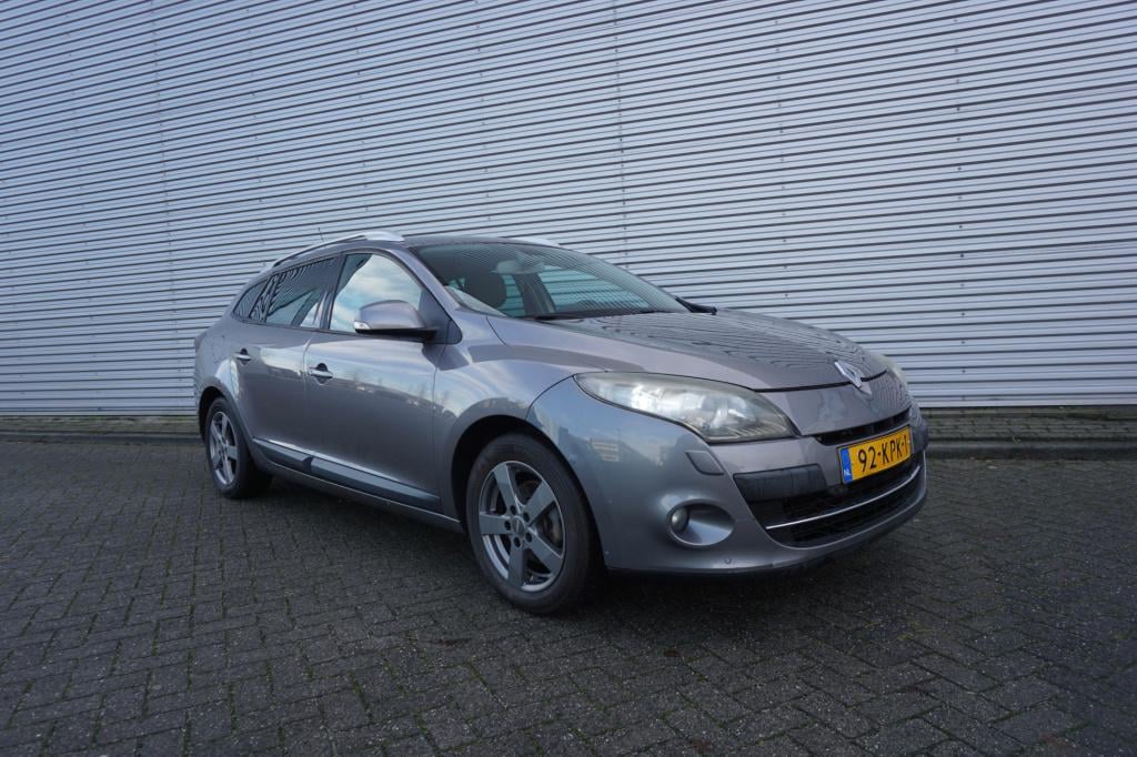 Renault Megane 1.4 tce privilége climate / navi / cruise / leder / stoelver
