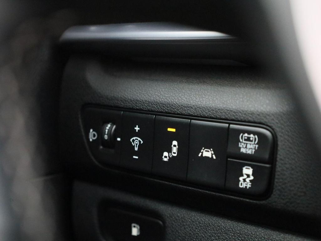 Kia Niro 1.6 gdi hybrid executiveline | automaat | parkeer sensoren | leder