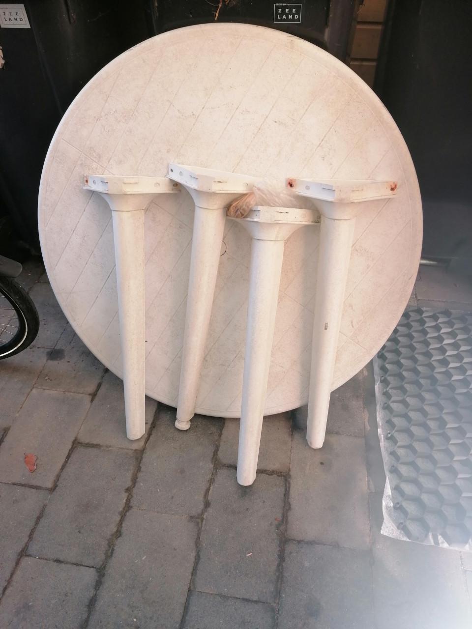 Ronde tafel gratis