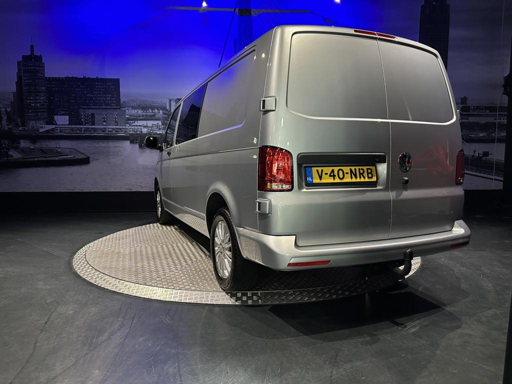 Volkswagen Transporter 2.0 tdi l2h1 30 dc *navi*appconnect*camera*