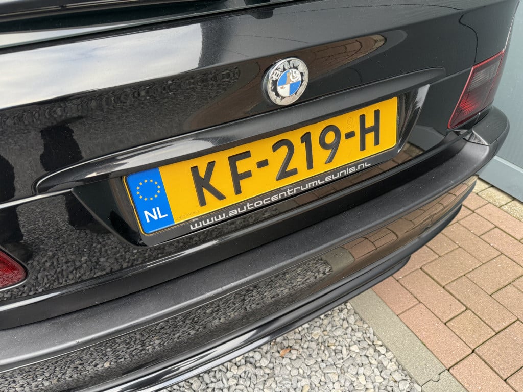 BMW 3-serie touring 330i executive sportline