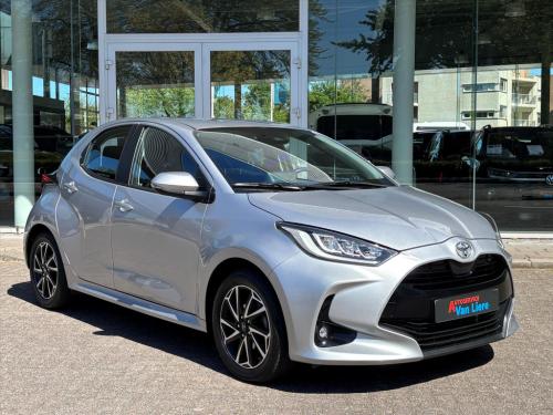 Toyota Yaris 1.5 vvt-i 125pk dynamic| navi| camera|nl auto| unieke km stand