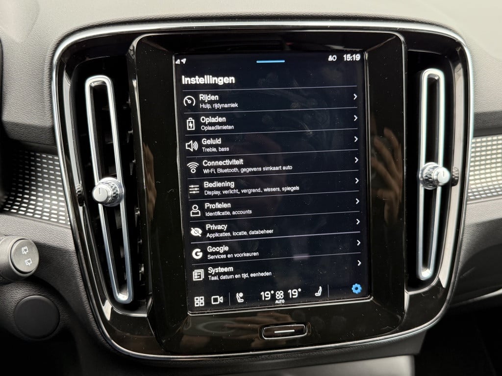 Volvo XC40 recharge twin plus 409pk 1e eigenaar