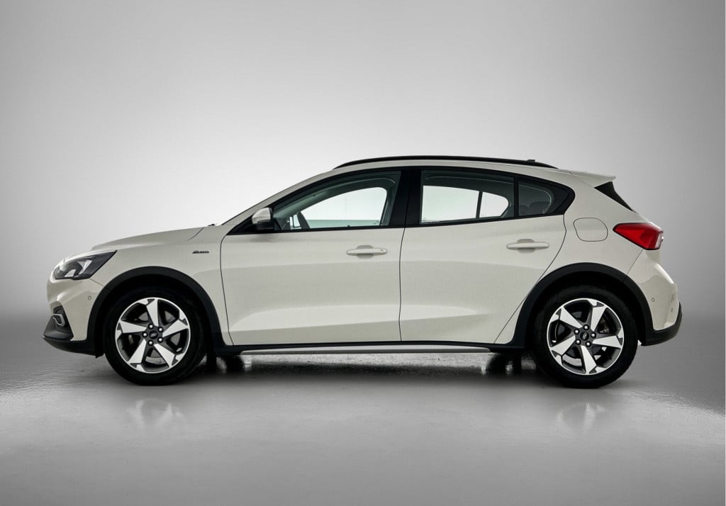 Ford Focus 1.0 ecoboost active business | 125pk | 1e eigenaar | trekhaak |