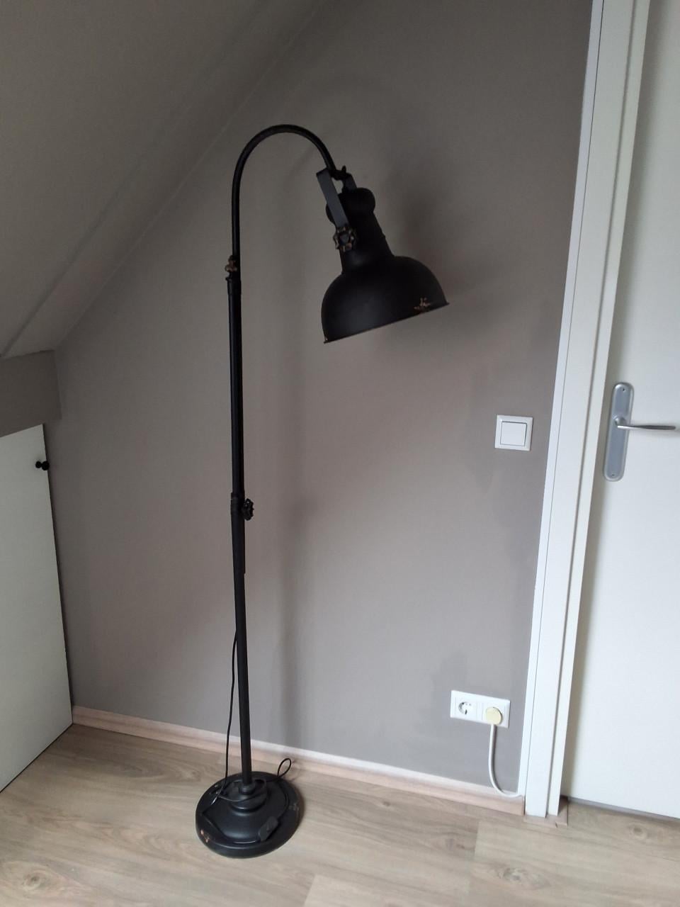 Vloerlamp