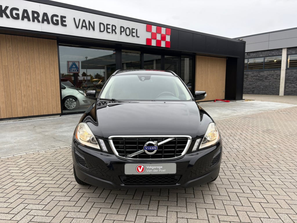 Volvo XC60 2.0 t5 kinetic