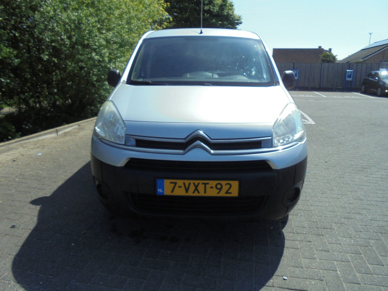 Berlingo 1.6 Bwjr. 2012 heel nette staat 2 eig. slechts 173.351 Km € 3850
