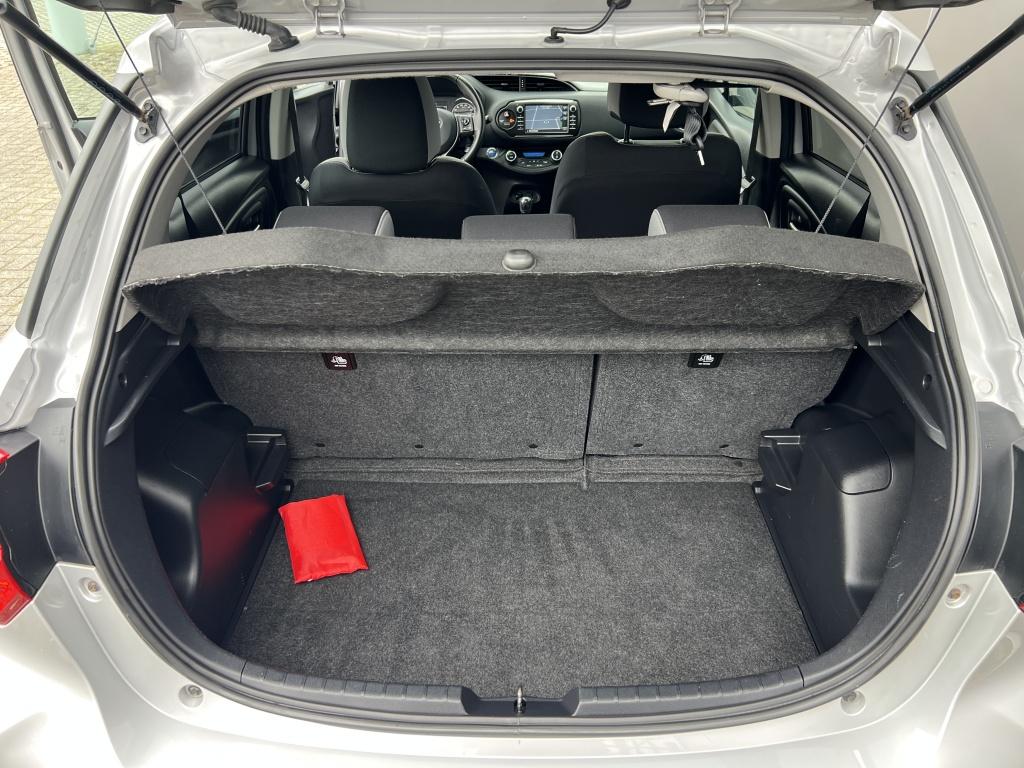 Toyota Yaris 1.5 hyb. dynamic