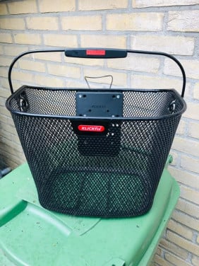 Fietsmand, met stuuradaptor, afneembaar,  zwarte draadmand, merk KLICKfix