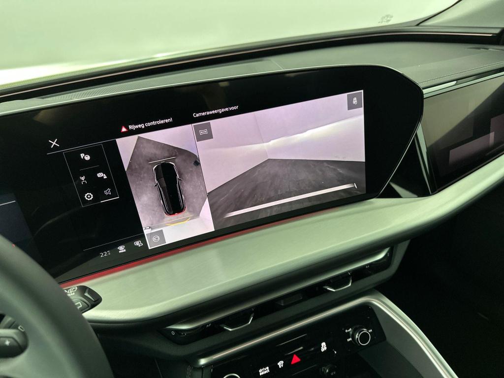 Audi Q5 advanced edition e-hybrid 220 kw / 299 pk suv 7 ve