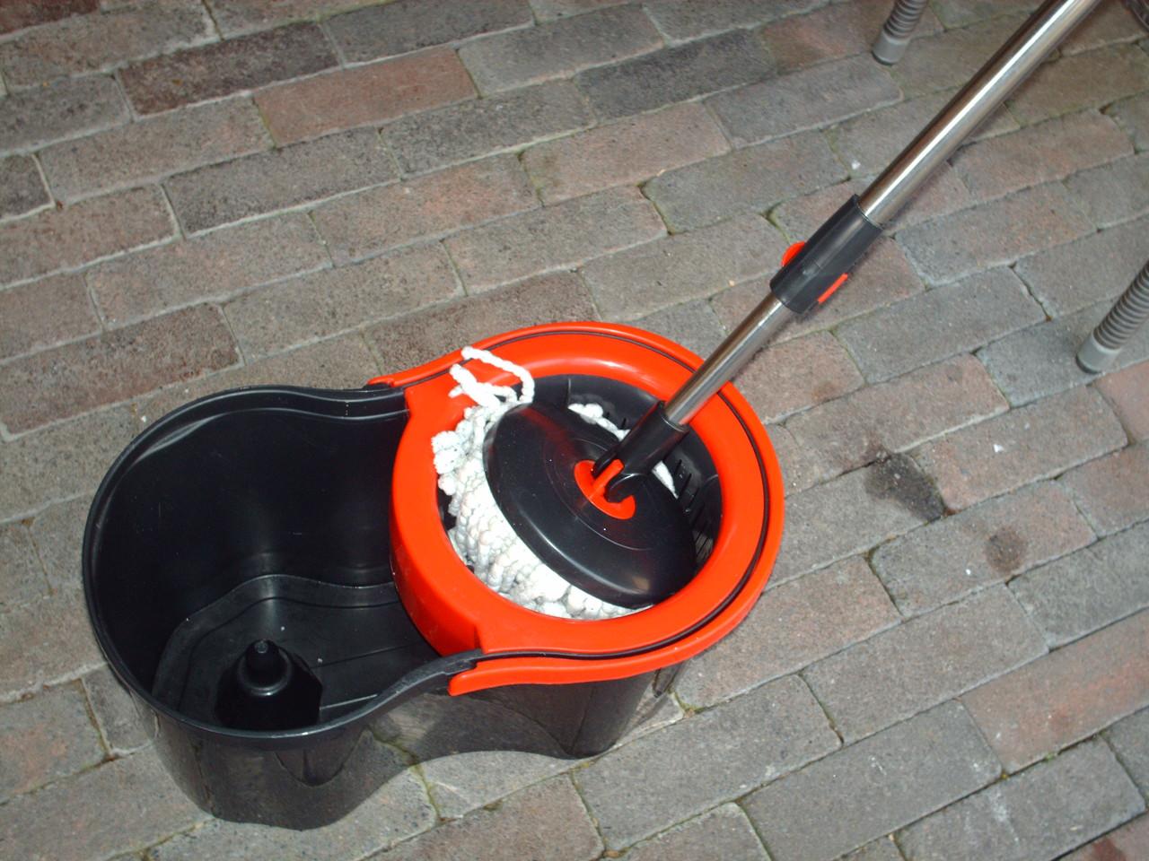 Te koop : Dirt Devel dweilsysteem,"