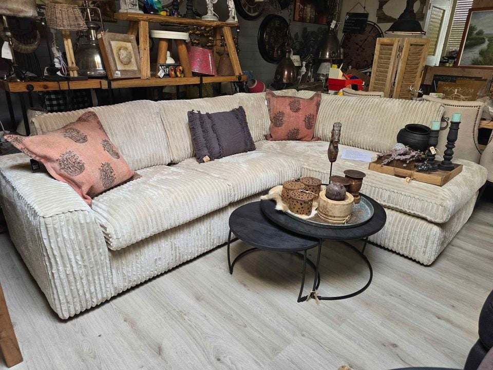 SCHITTERENDE HOEK/LOUNGEBANK IN IJZERSTERKE STOF ALPHINE BROWN SHOWMODEL