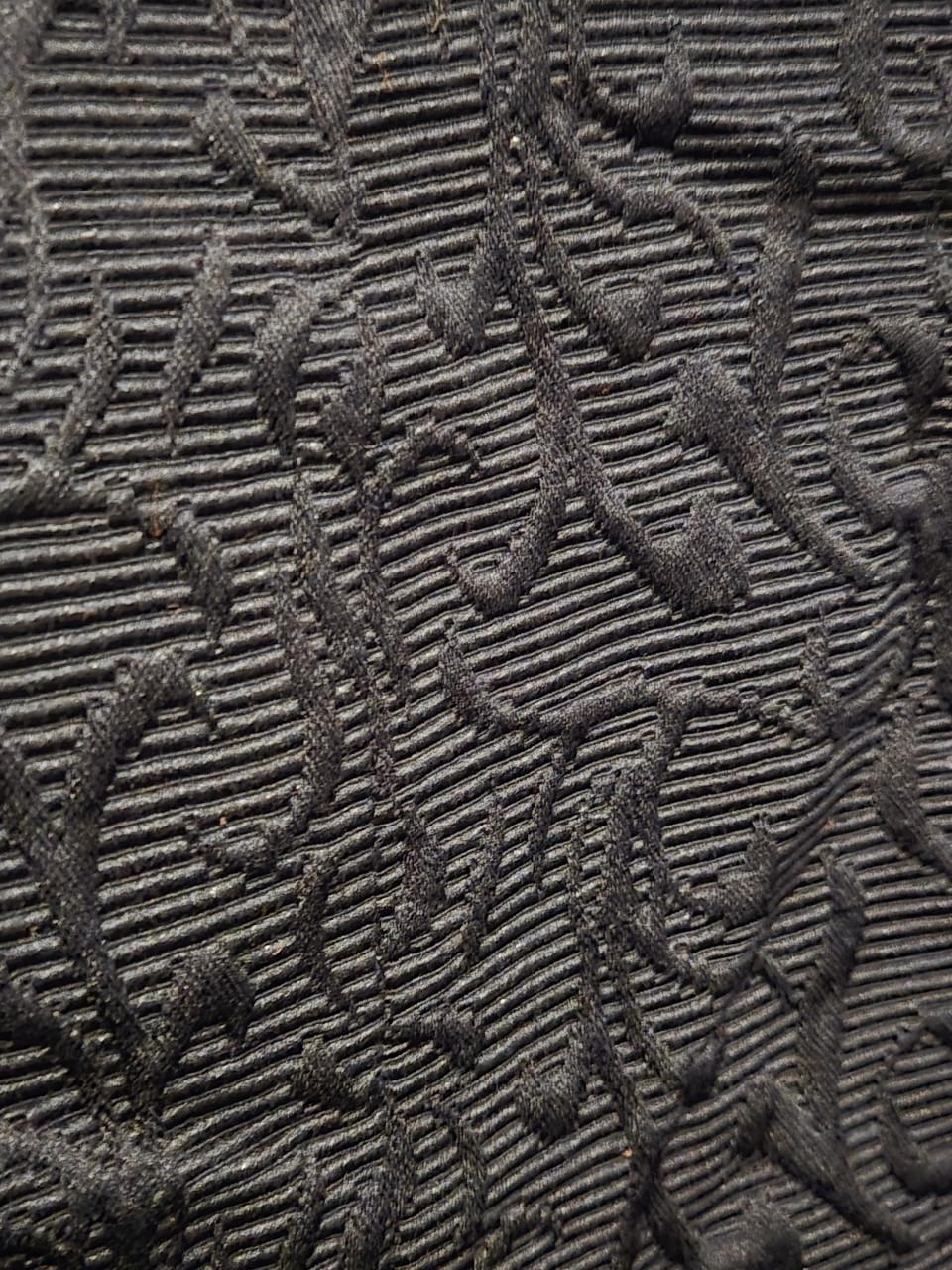 Prachtig meisjesjasje van Desigual. Het is maat 7-8 jaar.