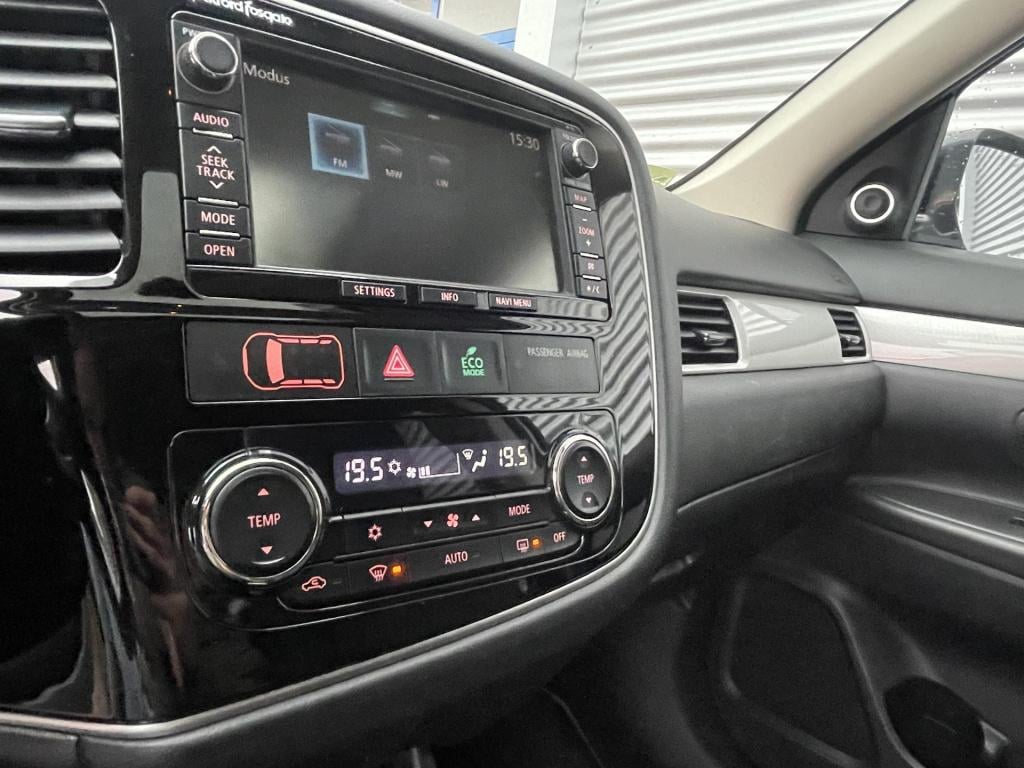 Mitsubishi Outlander 2.0 phev instyle | nieuwe batterij |