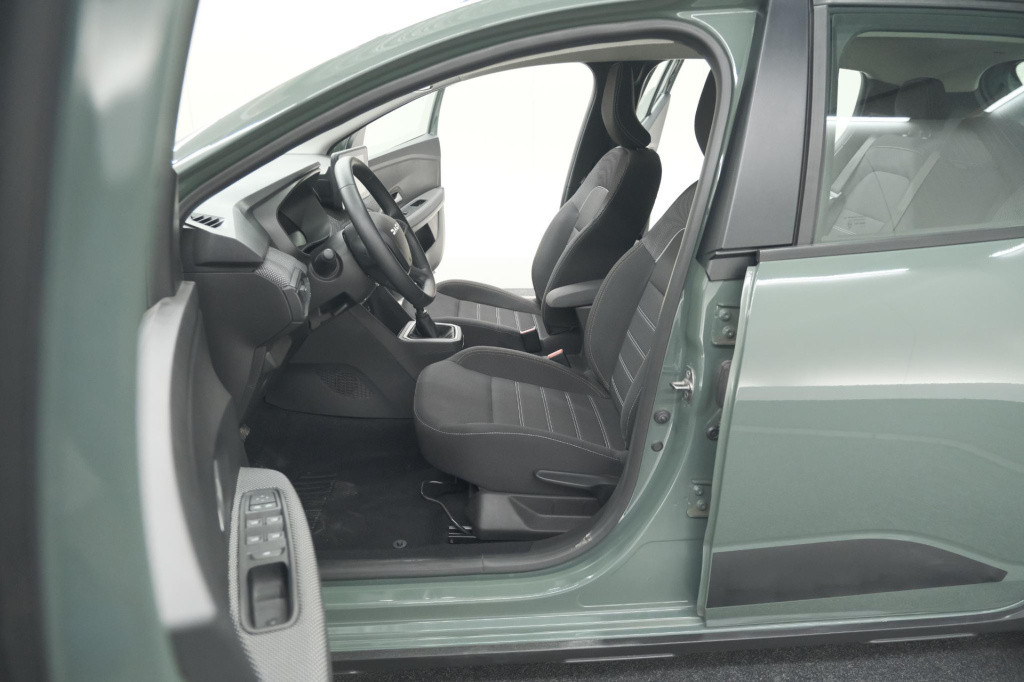 Dacia Sandero Stepway tce 90 expression | camera | dodehoekdetectie | navig