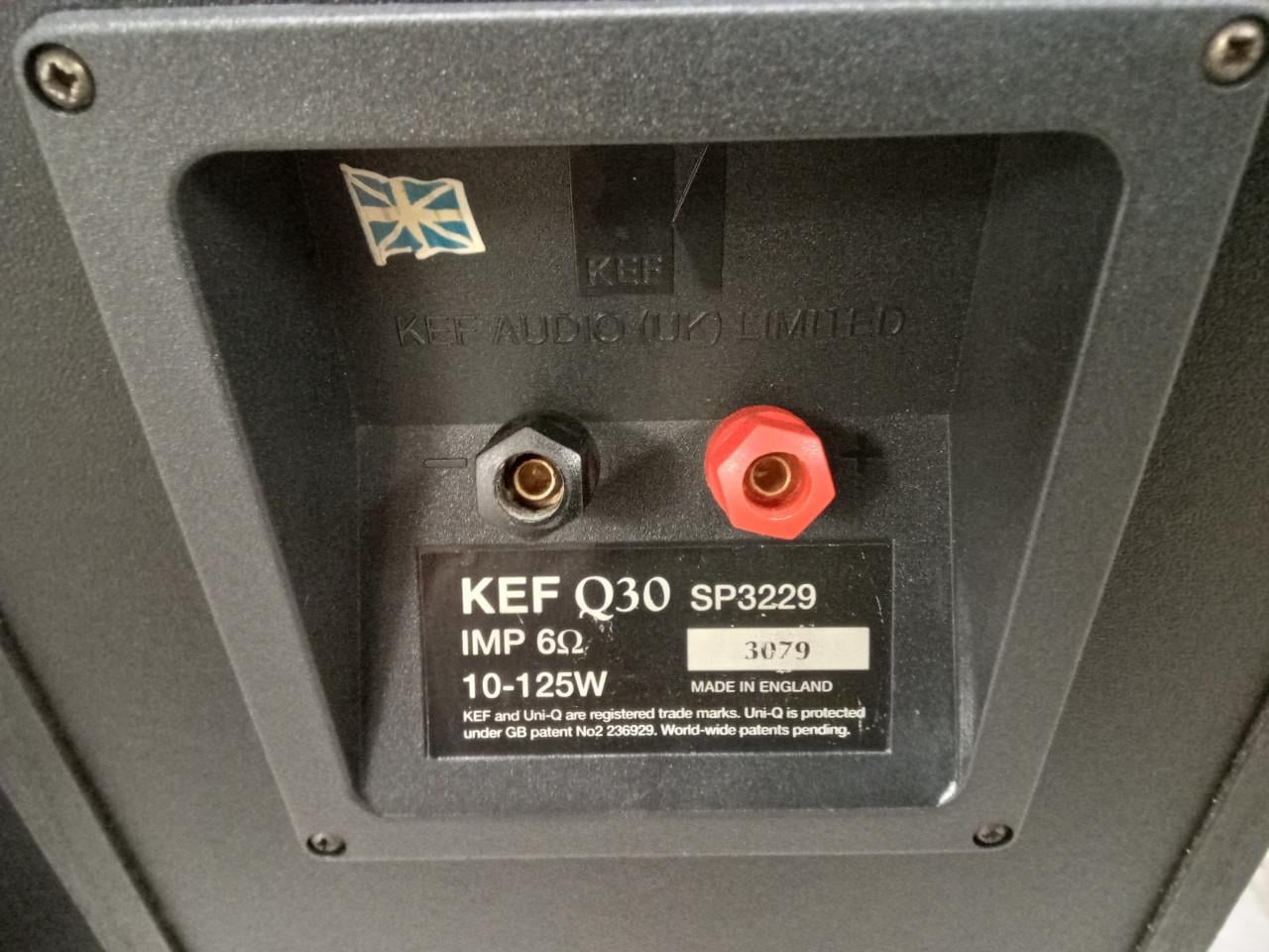 Kef  Q 30  Speakers