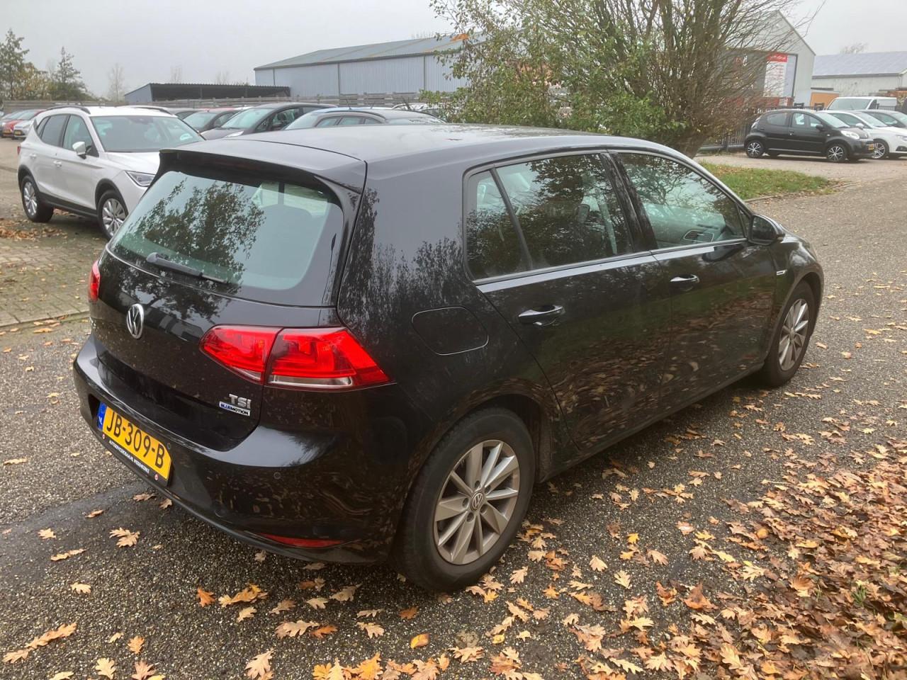 Volkswagen Golf 1.0Tsi