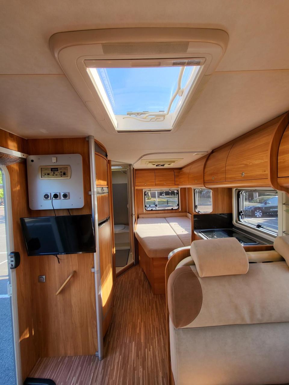 Camper Bürstner Marano T640 - Ruime, nette en compleet uitgeruste camper