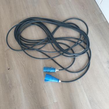 16 mtr. Verlengsnoer caravan 18A 220-240V Schyller