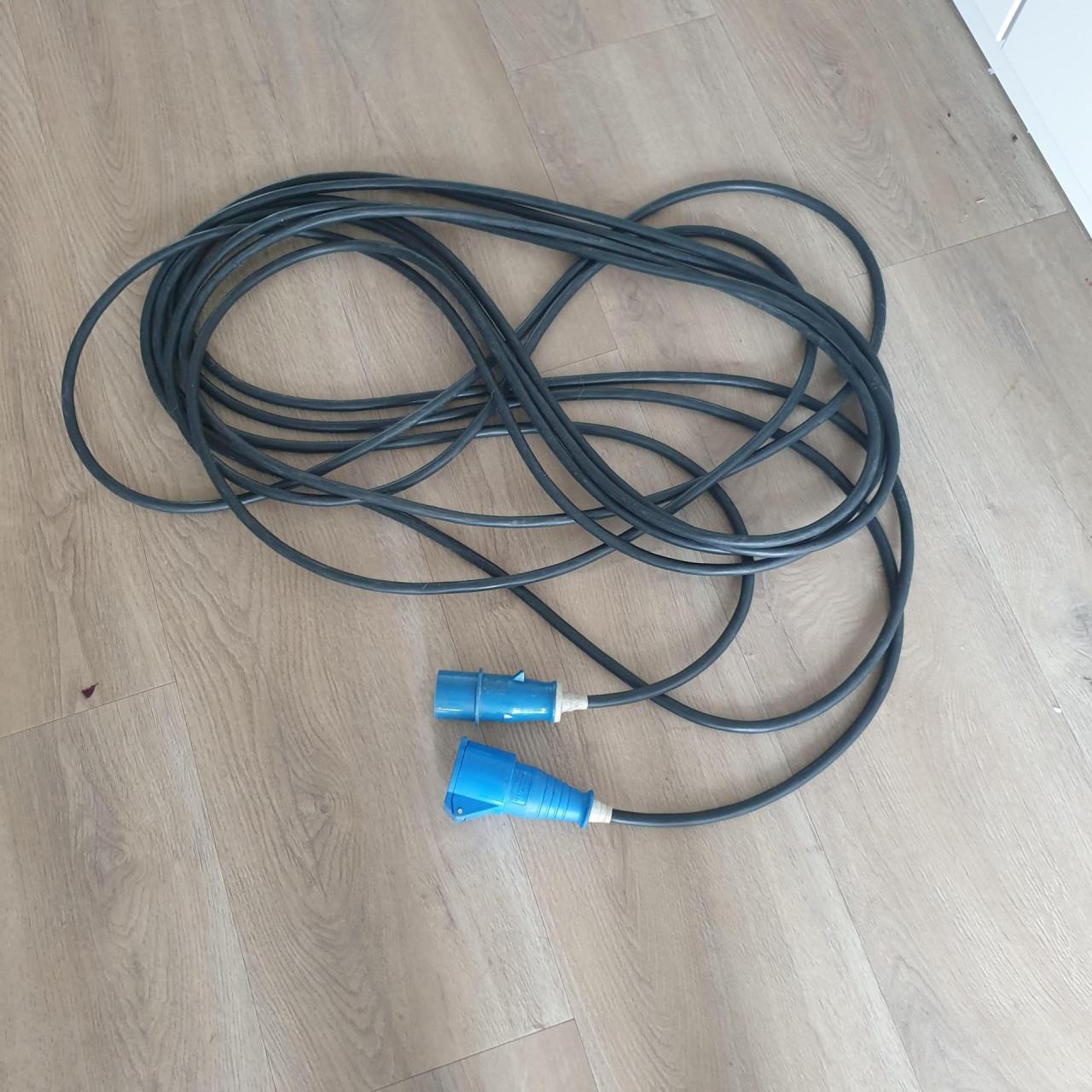 16 mtr. Verlengsnoer caravan 18A 220-240V Schyller