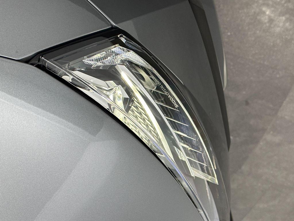 Skoda Scala 1.0 tsi monte carlo dsg7