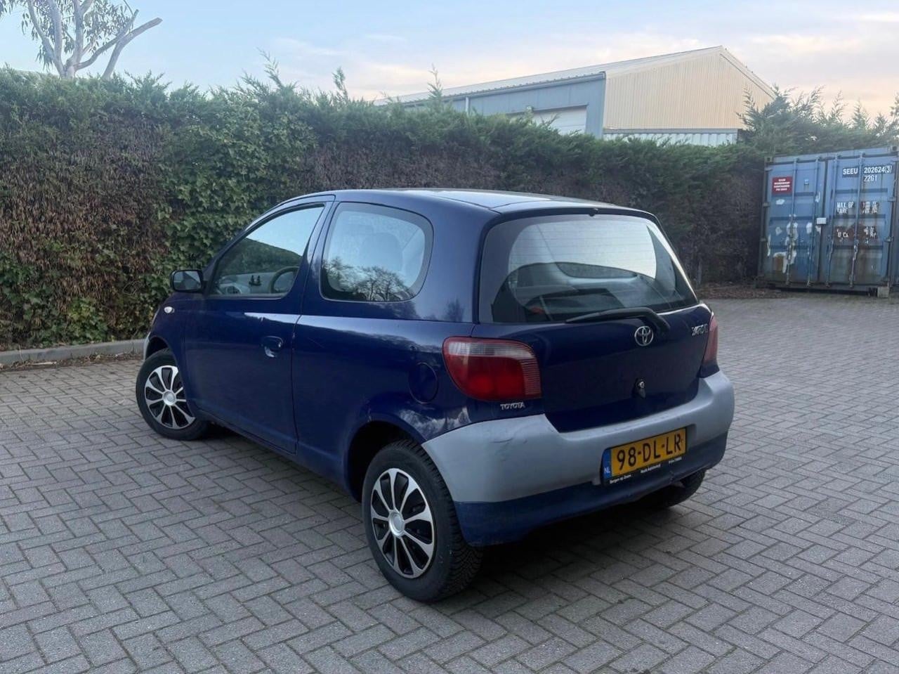 Toyota Yaris - 1.0 VVT-i Terra 154.350 KM