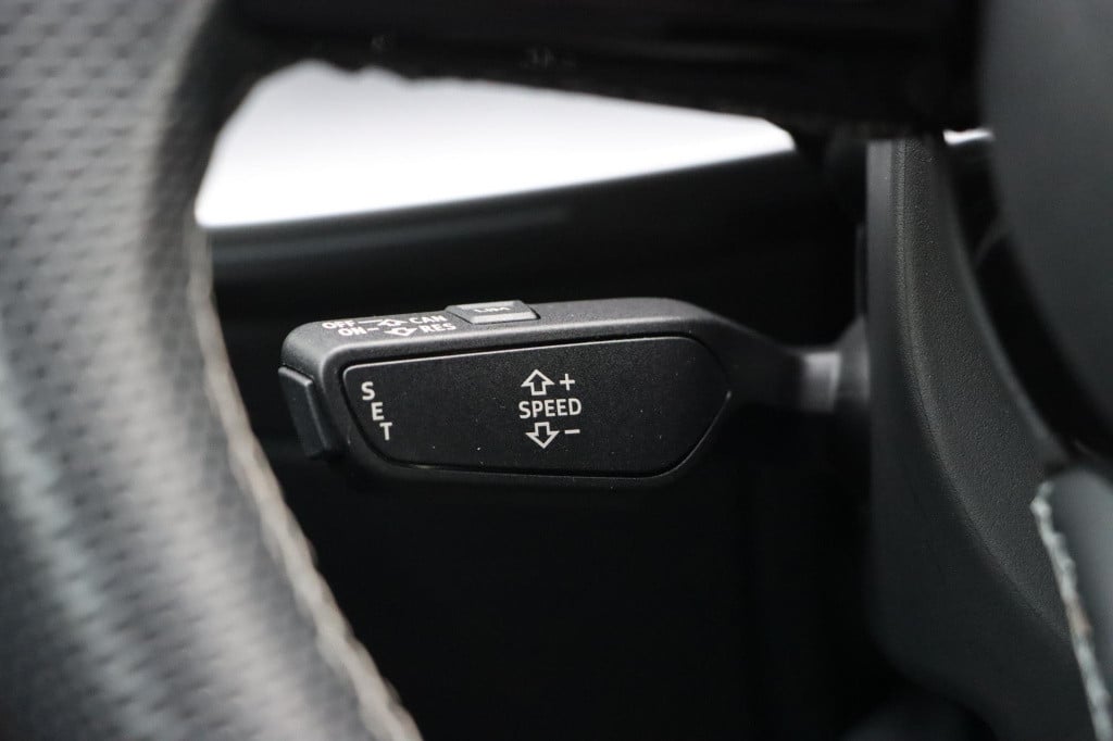Audi A3 limousine 35 tfsi 150pk s tronic s edition