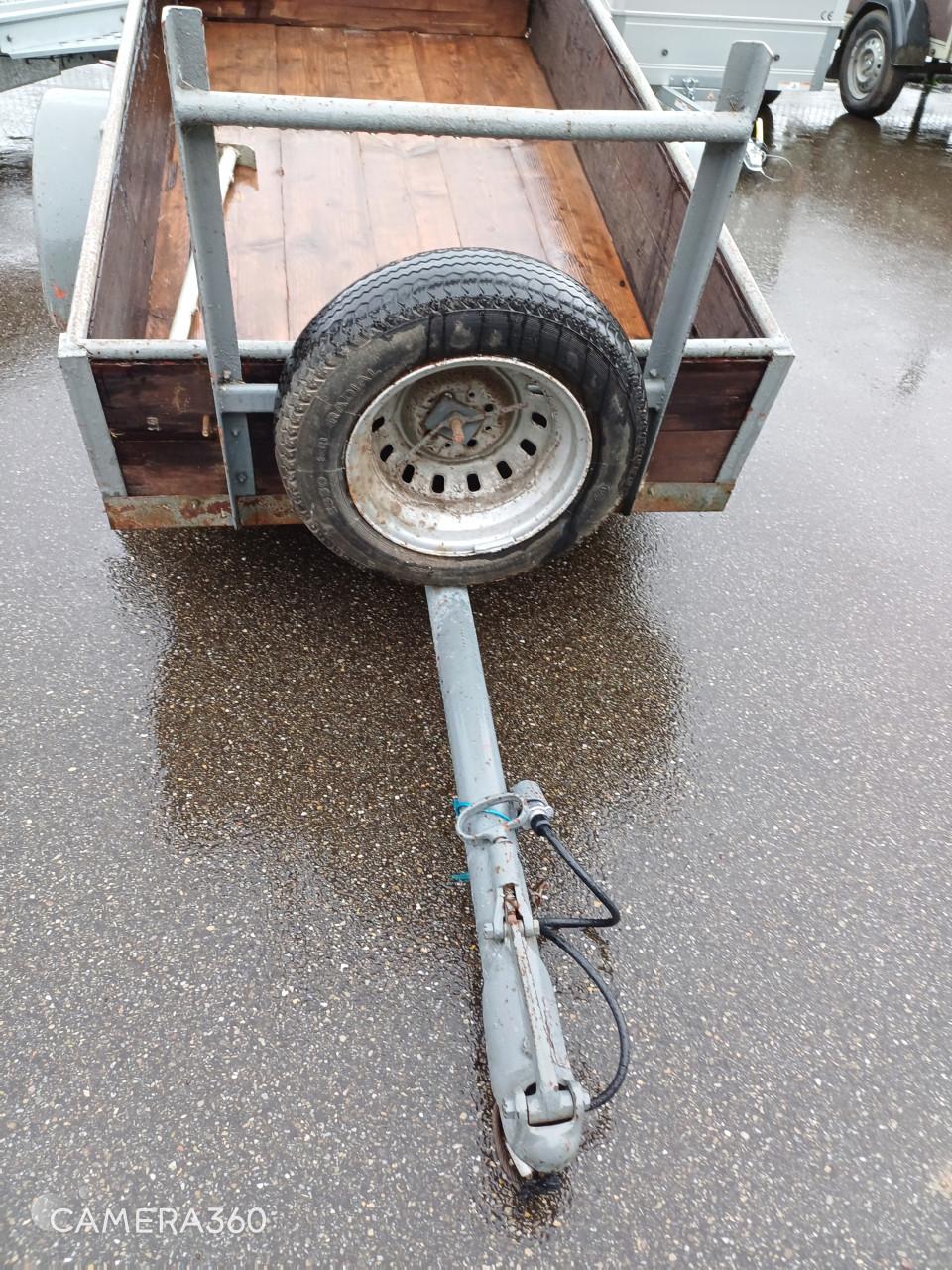 Aanhanger, oude enkelasser