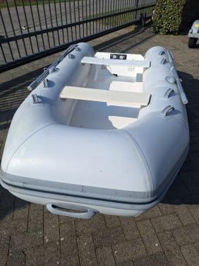 Brig 330 Rib
