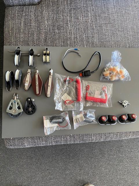 Boot onderdelen 25 euro