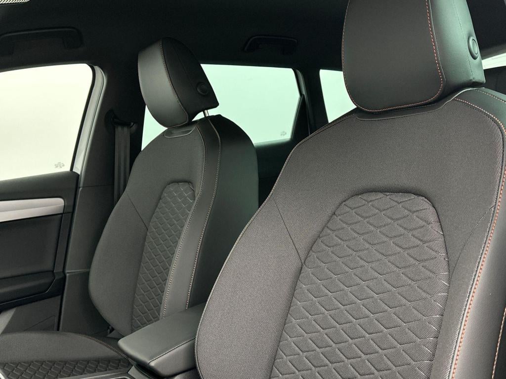 Seat Leon sportstourer fr business 1.5 tsi ehybrid 150 kw / 204 pk statio