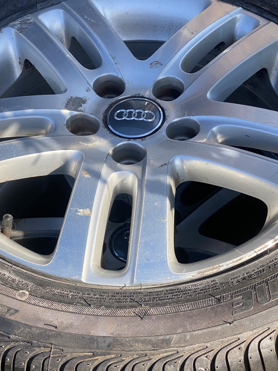 Audi auto banden original maat 205/55/16