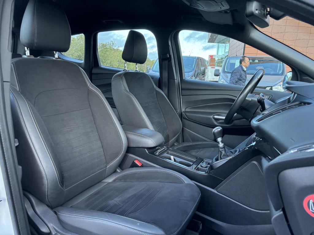 Ford Kuga 1.5 ecoboost st line