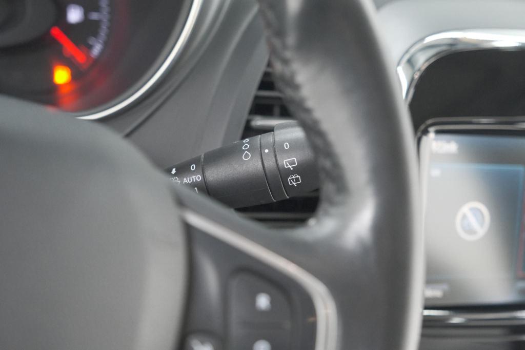 Renault Captur tce 120 edc initiale paris | camera | dodehoekdetectie | pan