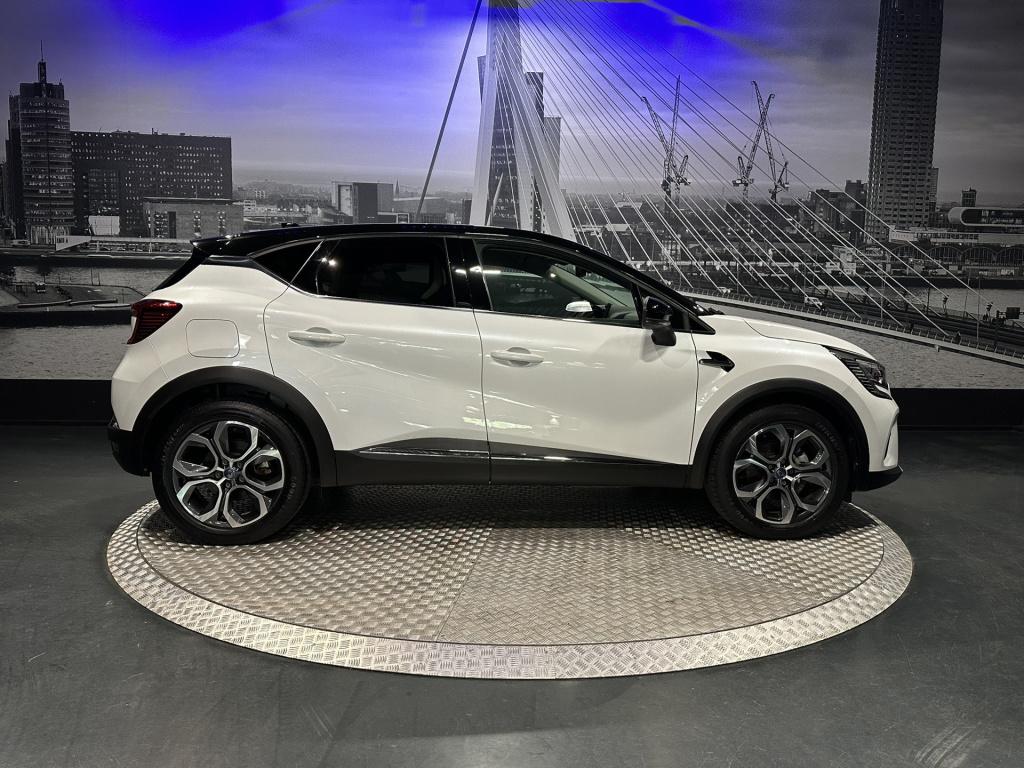 Renault Captur 1.6 plug-in hybrid intens *camera*trekhaak*