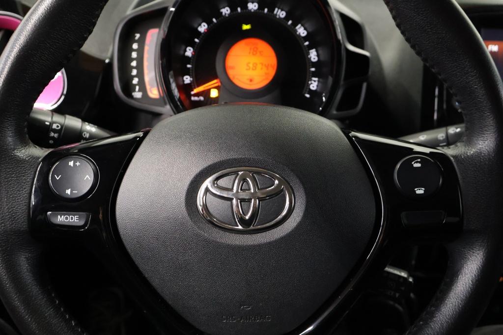 Toyota Aygo 1.0 vvt-i x-cite | carplay/androidauto | a.camera |