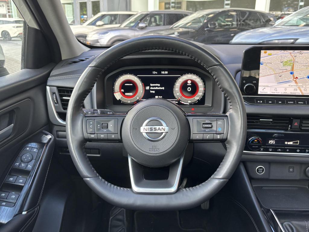 Nissan Qashqai 1.3 mhev premiere edition