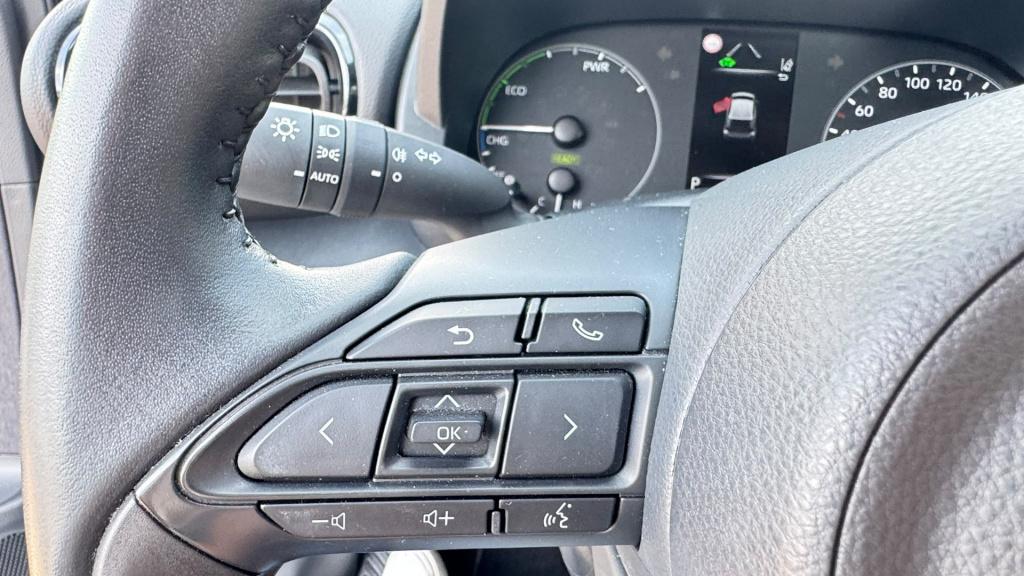 Toyota Yaris 1.5 hybrid 115 active