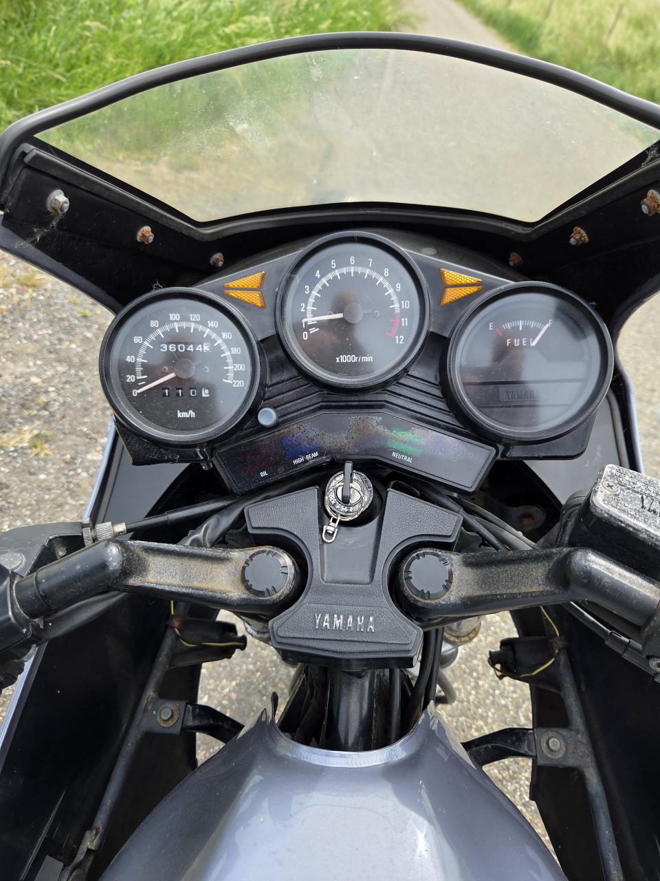 Yamaha XJ600 inruilkoopje (opknapper)