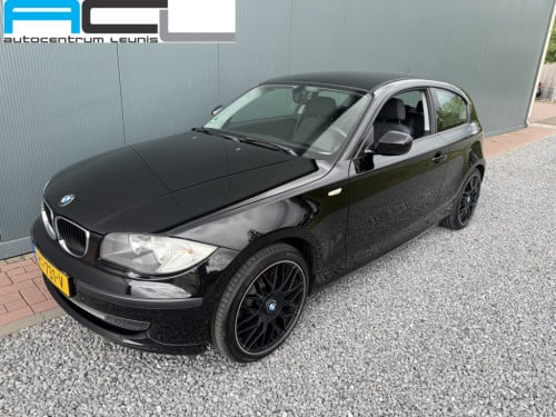 BMW 1 Serie 116i 2.0 122pk executive 3-drs