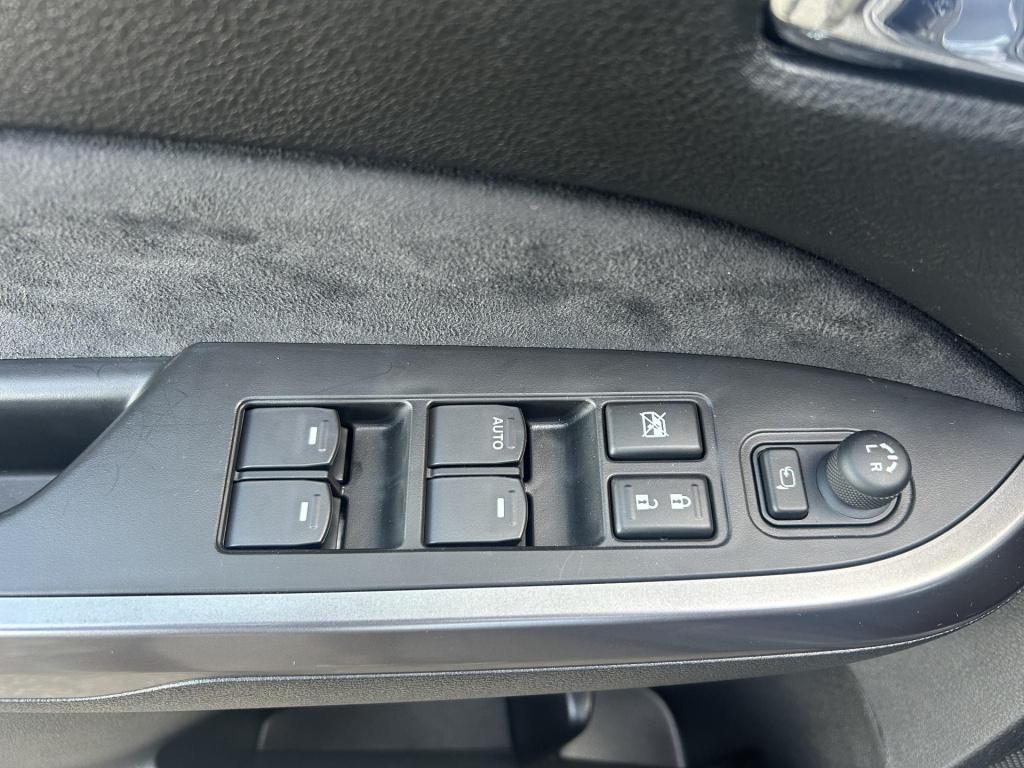 Suzuki Vitara 1.5 hybrid style