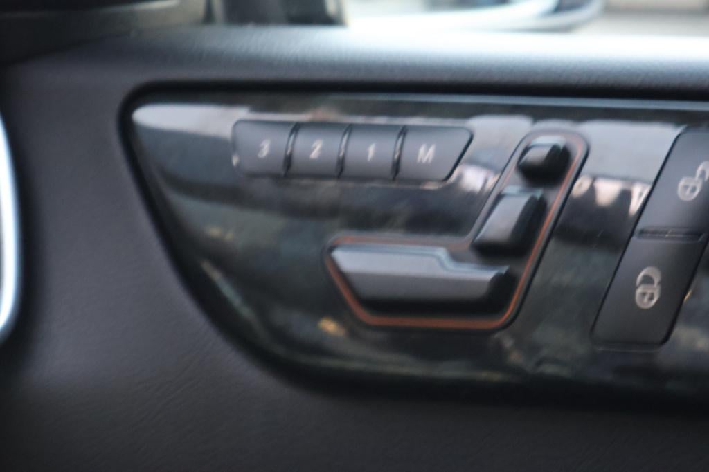 Mercedes-Benz ML-klasse 350 bluetec sport editon l schuif- kanteldak l keyl