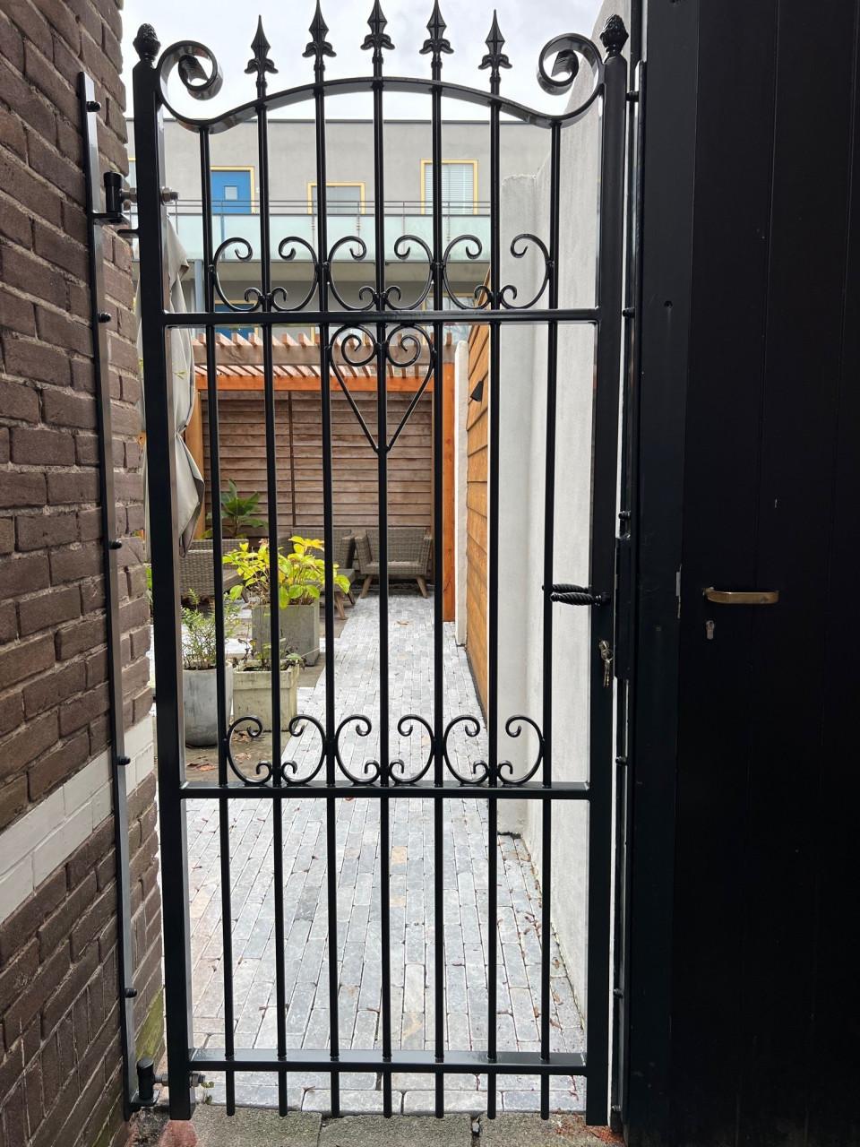 Voor al uw Hekwerken - Inrijpoorten - Tuinpoorten en schuifpoorten.