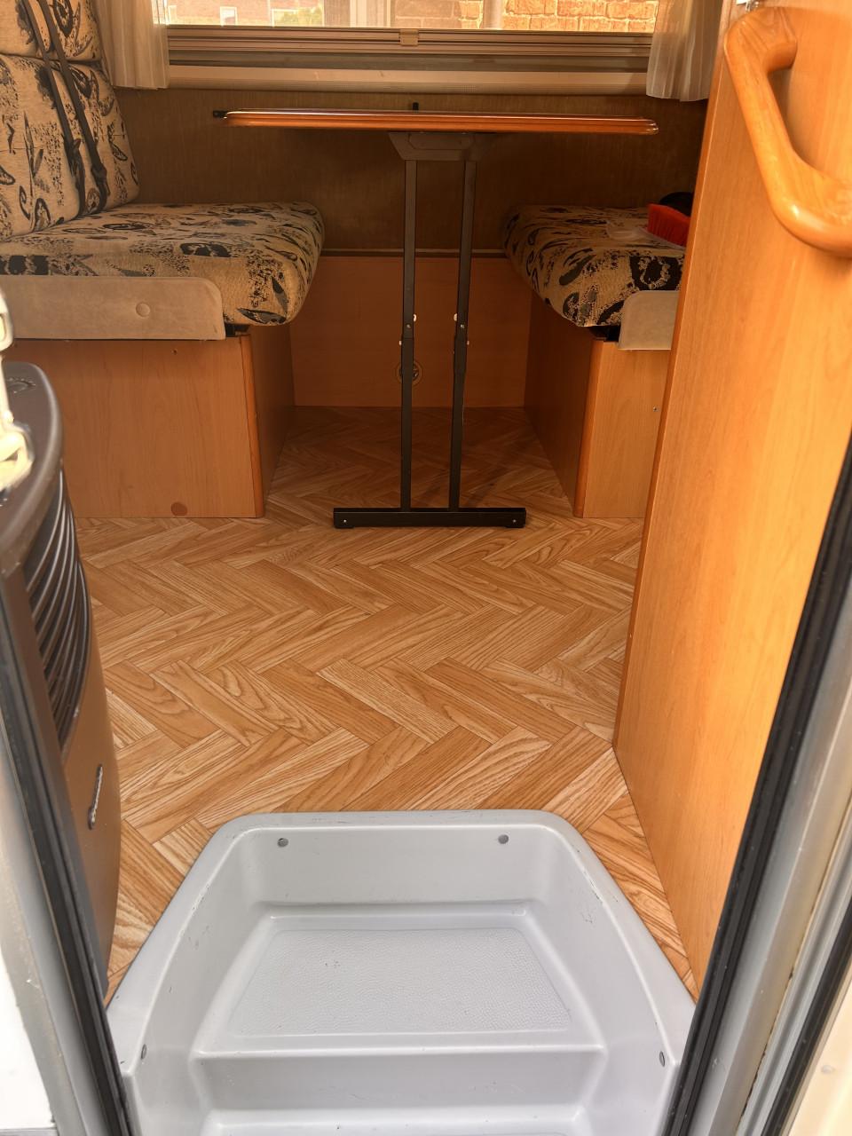 Mercedes sprinter camper alkoof 6 pers.