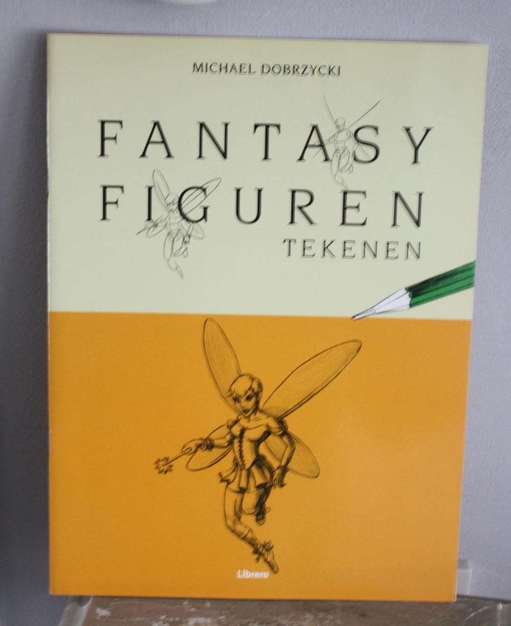 Boek- fantasy figuren tekenen