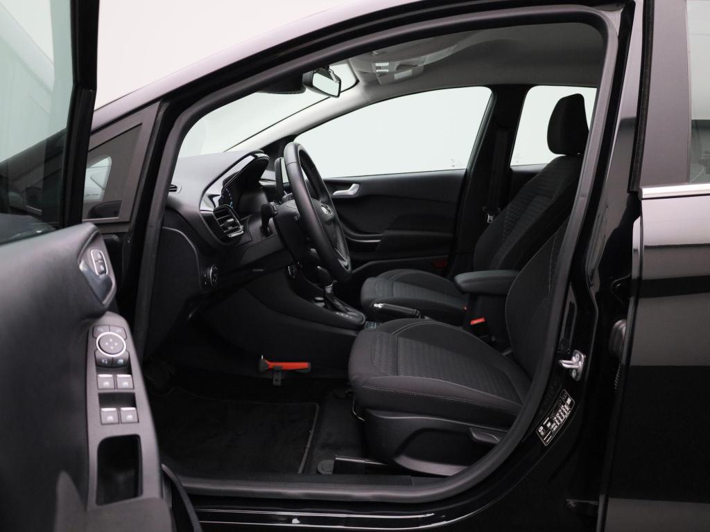 Ford Fiesta 1.0 ecoboost titanium | automaat | winterpack | stoel/stuur ver