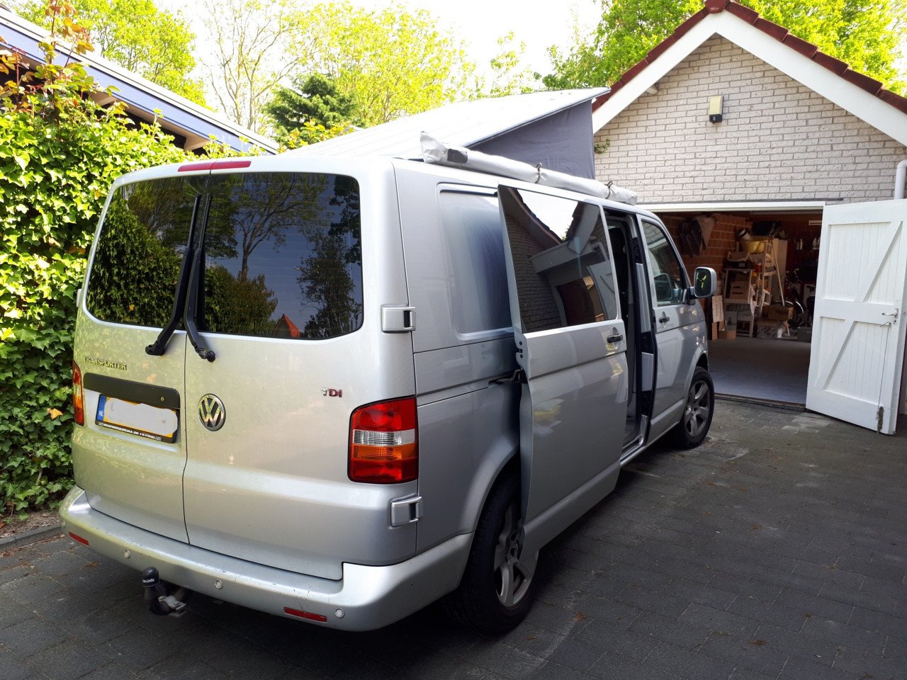 Superplat hefdak voor buscamper, ook complete verzorging RDW