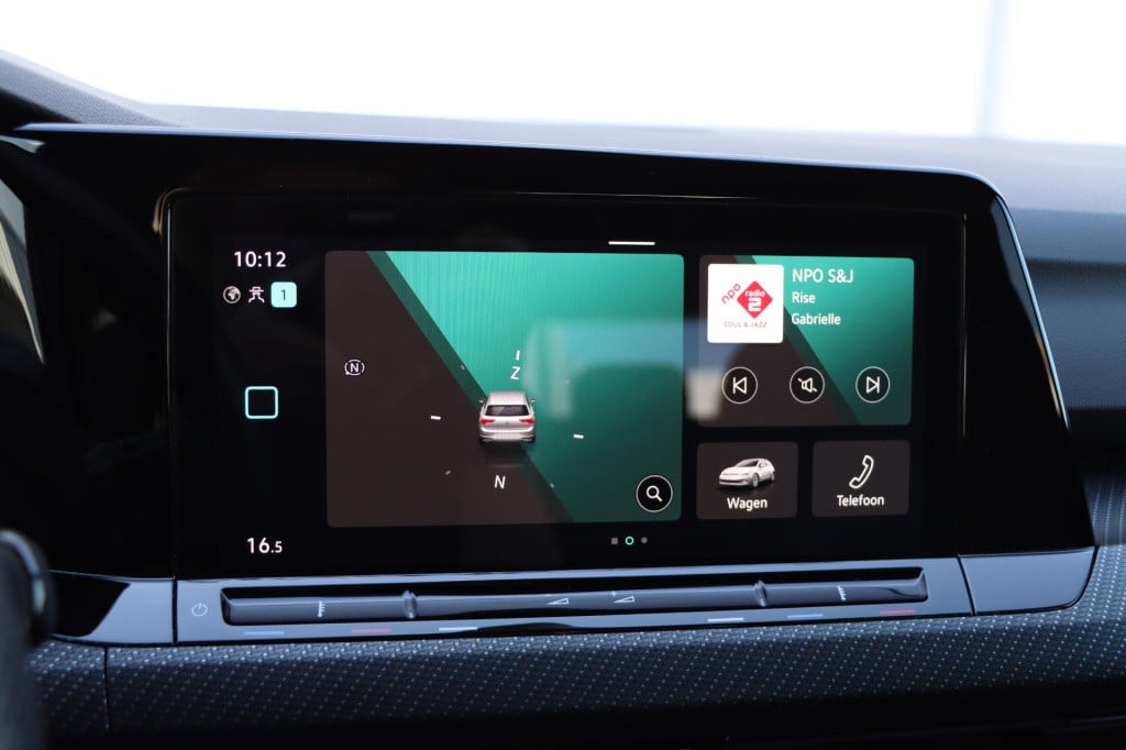 Volkswagen Golf 1.5 tsi r-line 130pk